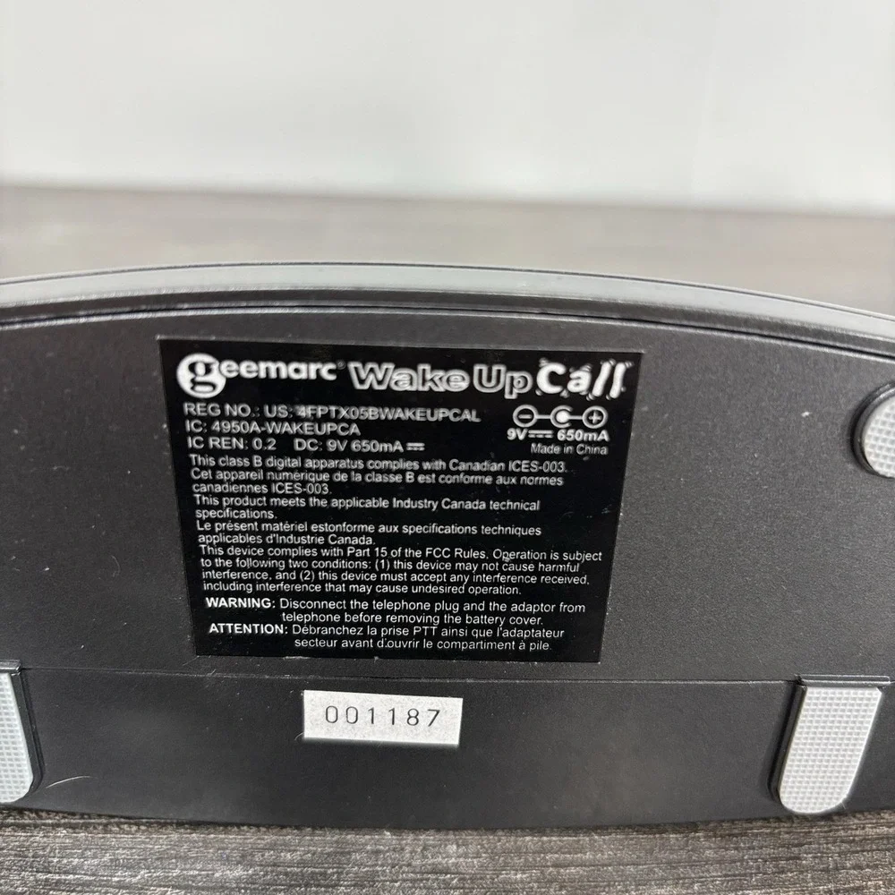 Geemarc‎ Alarm Clock Wake 'n' Shake Wake Up Call Bed Shaker Vibrate